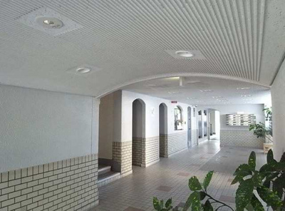 【エントランス】 | エバーグリーン鳰の浜