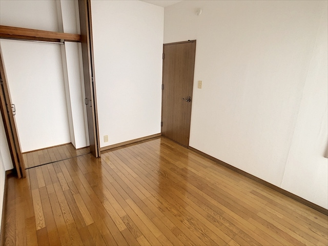 【洋室】 | アーベイン東公園 | 広々とした洋室です