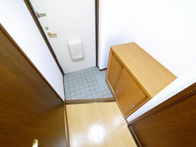 フルーエントⅠの玄関|シンプルで使いやすい玄関です