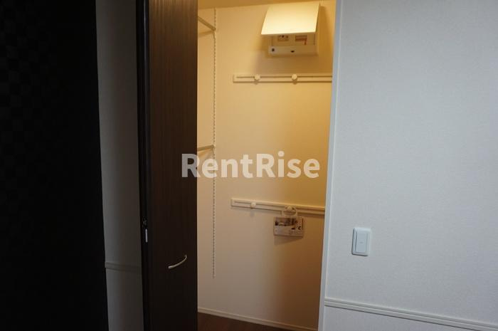 ファミール南山 Ｃの収納|収納１