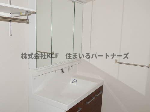 アレーズメゾンの独立洗面台