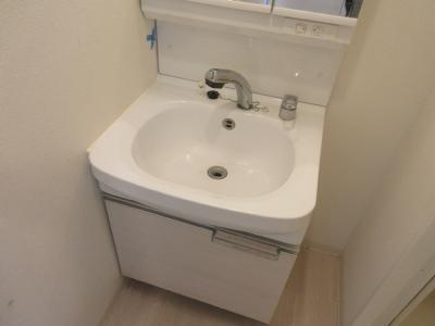 プレサンス京都鴨川の独立洗面台