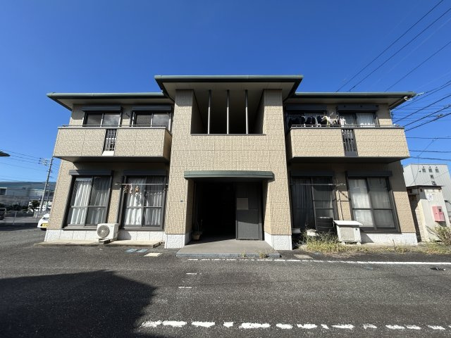 メゾン　アイ　ファミーユ　A棟の外観