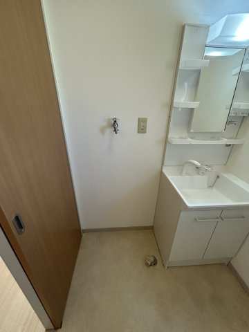 メゾン　アイ　ファミーユ　A棟の洗面所