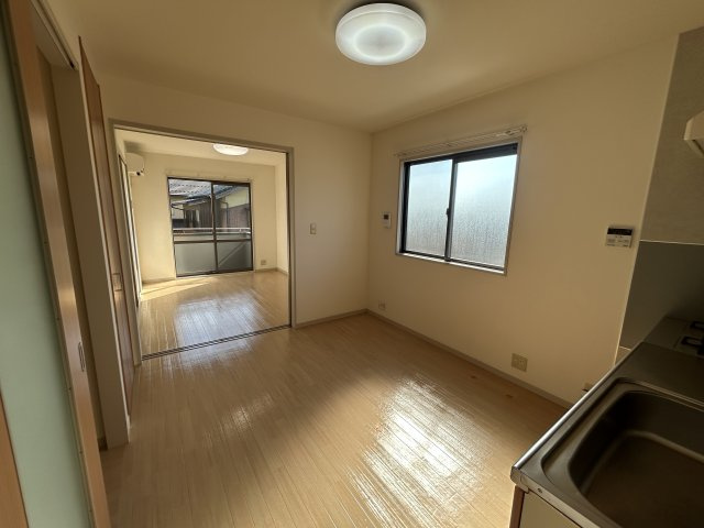 メゾン　アイ　ファミーユ　A棟の居間・リビング