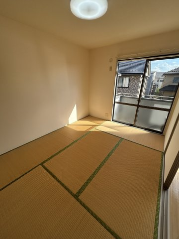 メゾン　アイ　ファミーユ　A棟の和室