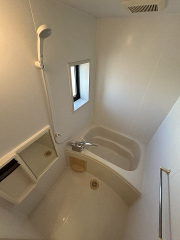 メゾン　アイ　ファミーユ　A棟の浴室