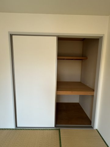メゾン　アイ　ファミーユ　A棟の収納