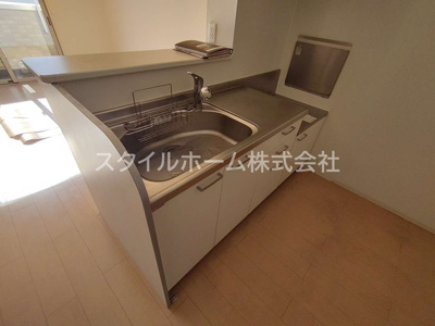 【キッチン】 | ＣＡＳＡ　ＤOＬＣＥ | 別部屋写真です。