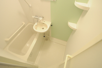 【浴室】 | 稲嶺 