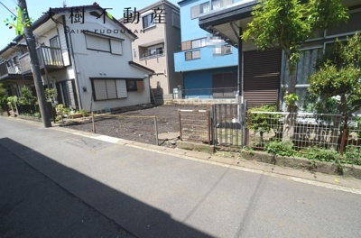 【前面道路含む現地写真】 | 海老名市東柏ケ谷３丁目　売地　全１区画　【仲介手数料無料】 | □■海老名市を中心に地域密着で営業している不動産会社です■□