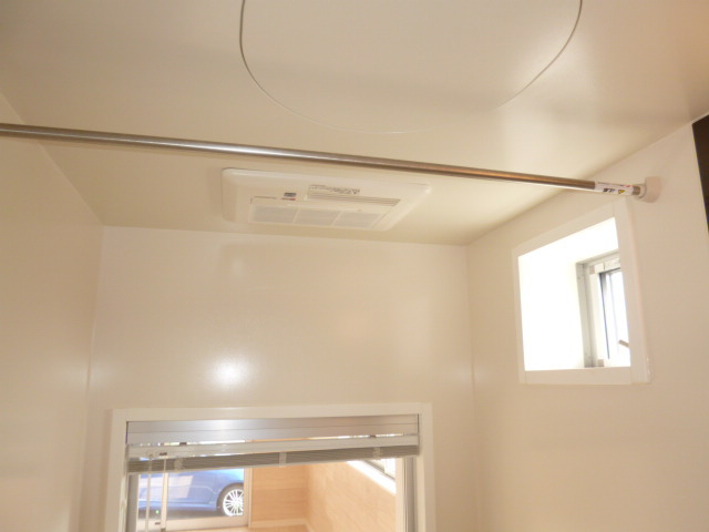 オセロ五番館の浴室|浴室乾燥機