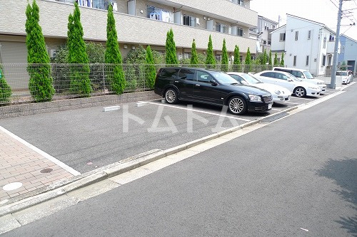 ストリームの駐車場