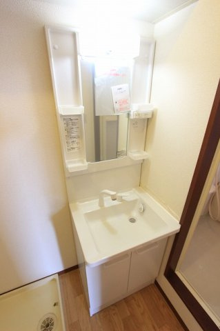 コーポラス菱沼Ⅱの洗面所