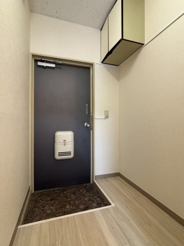 【玄関】