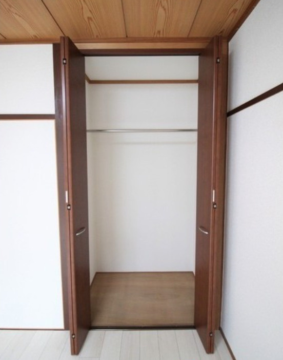 トーカンキャステール日の出町【キャッシュバック対象物件】の収納|ちょっとした収納スペースも充実しています