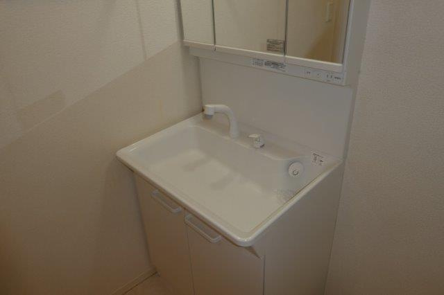 ハンドⅠの独立洗面台|シャンプードレッサー