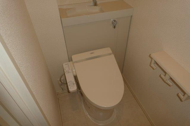 ハンドⅠのトイレ|ウォシュレット