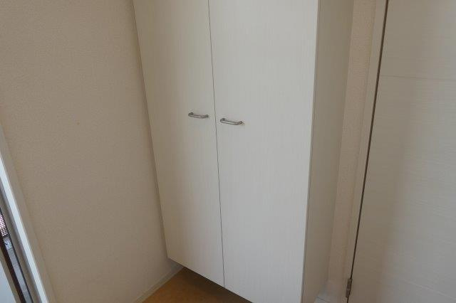 ハンドⅠの内装|シューズボックス