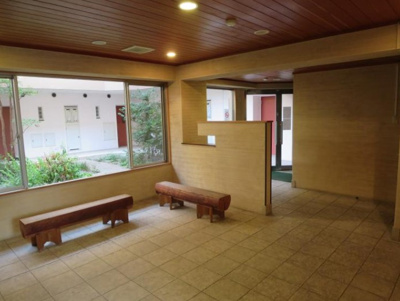 【ロビー】 | ブルグレイス参宮橋 | コムハウジングにおまかせください！０３－３３７６－４６９４