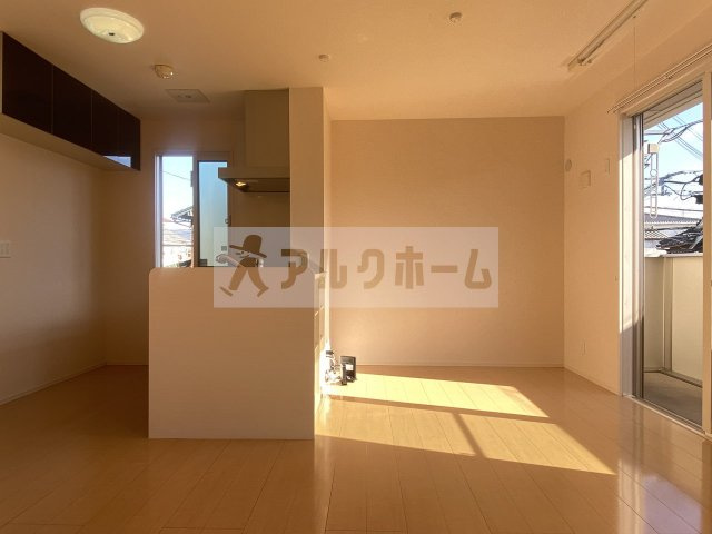 セジュール輪の居間・リビング