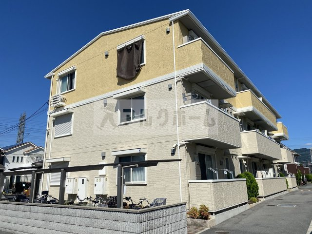 プレジールの外観