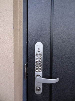 【玄関】 | ペティート