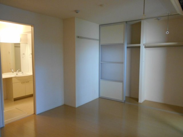 イスト西府の寝室