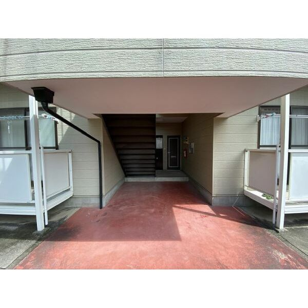 Corpolas　SAKAI　Ⅲ　　　刈谷市近郊の賃貸はクラスホームのエントランス