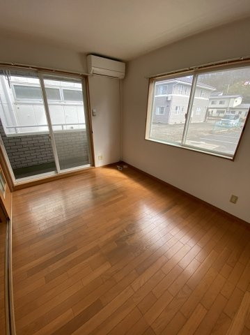コア・ＭＡＴＳＵＹＡ Ⅰの洋室