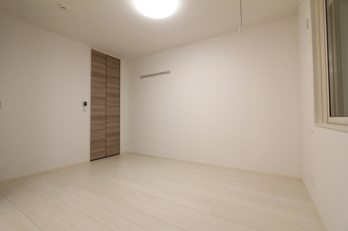 カピオン門間Ⅱの寝室|洋間