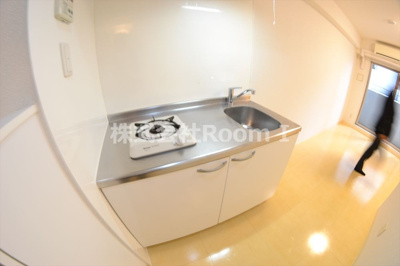 【キッチン】 | フレアコート北浜 | コンパクトなキッチンで掃除もラクラク