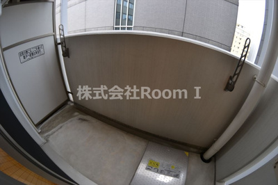 【バルコニー】 | フレアコート北浜 | 落ち着いた時間を過ごせるバルコニーです