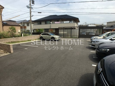 【駐車場】 | クルバ ビエント | 駐車場があります