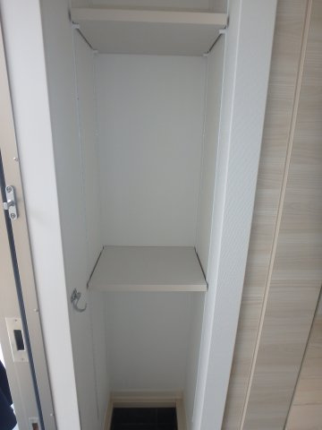ウィステリアコート茶屋町の玄関|ウイステリアコート茶屋町102号室　シャーメゾン