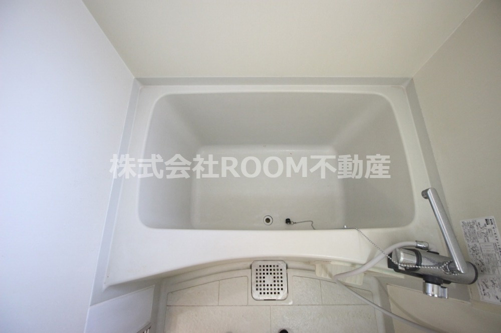 平江マンションライガの浴室|ゆったり過ごせるお風呂です