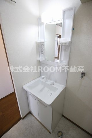 平江マンションライガの独立洗面台|使いやすい独立洗面台です