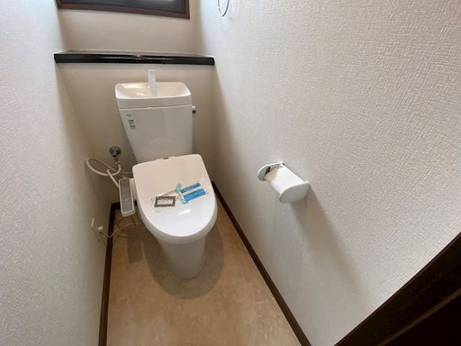 サンビルダー西岡本パレスのトイレ