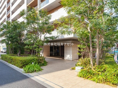 【エントランス】 | ラヴィアンコート亀有