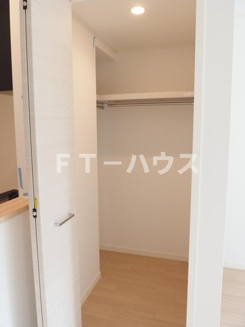 Vest Falenの収納