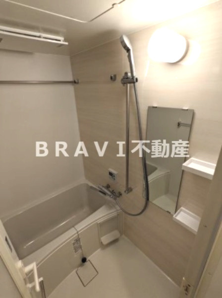 BPRレジデンス大阪本町Q BRAVI不動産の浴室|【BPRレジデンス大阪本町Q】浴室乾燥機付きお風呂