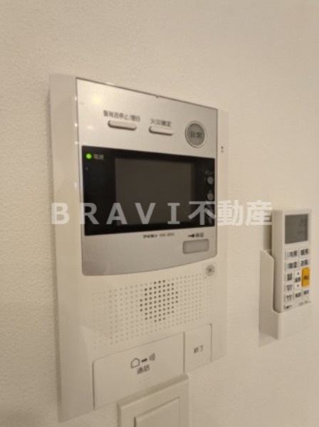 BPRレジデンス大阪本町Q BRAVI不動産のセキュリティ|【BPRレジデンス大阪本町Q】モニター付きインターホン