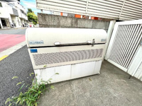 敷地内にゴミ捨て場あります♪