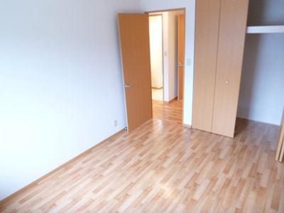 【寝室】 | コンフォート佐良和Ⅱ