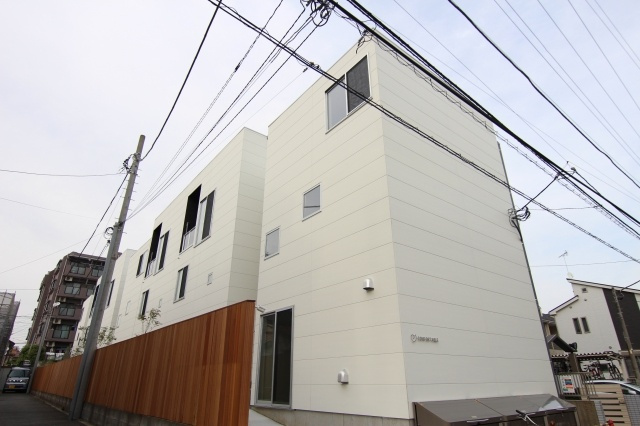 COMFORTABLE NAKAHARA【コンフォータブル中原】