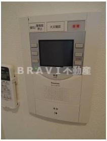 レジデンス心斎橋 BRAVI不動産のセキュリティ|【レジデンス心斎橋】モニター付きインターホン
