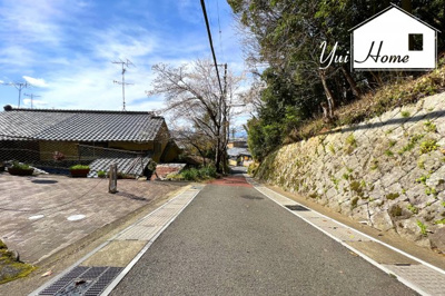 【前面道路含む現地写真】 | 宇治市宇治東内　中古テラスハウス | ご内覧のご予約を承っております（＾◇＾）資料請求ボタンか、電話にて受け付けております。少しでも気になられる方は、お早目のご予約をお待ちしております！