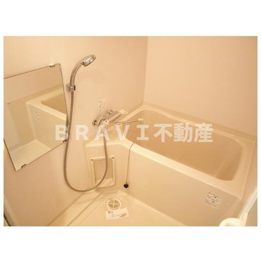 アクアプレイス南堀江　BRAVI不動産の浴室|【アクアプレイス南堀江】コンパクトで使いやすいお風呂です