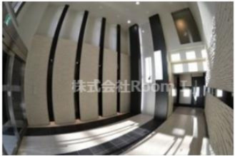 【エントランス】 | アドバンス大阪城アンジュ | ゆとりのあるエントランスです