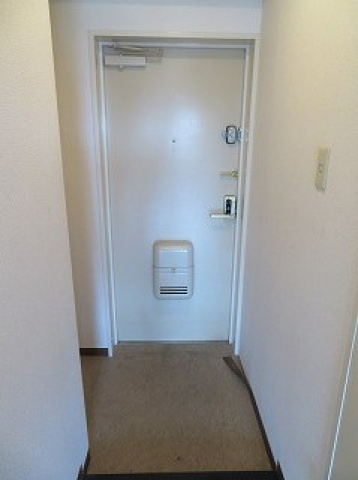フローリッシュ北田の玄関